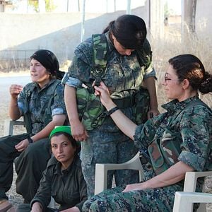 Bilder Comandante Arian