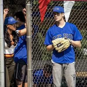 Bilder Candice Patton