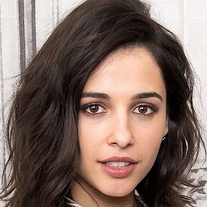 Bilder Naomi Scott
