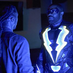 Bilder Black Lightning