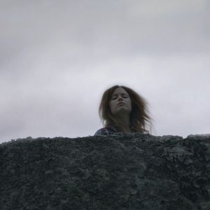 Bilder What Keeps You Alive