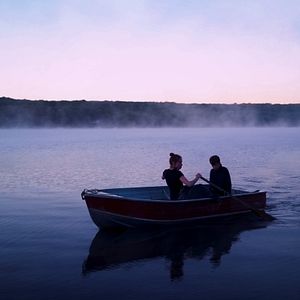 Bilder What Keeps You Alive