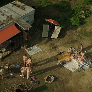 Bilder Wir – der Sommer, als wir unsere Röcke hoben und die Welt gegen die Wand fuhr