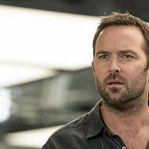 Bilder Sullivan Stapleton