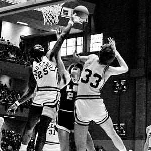 Bilder Triumph, the Untold Story of Perry Wallace