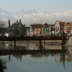 Bilder A Thousand Girls Like Me