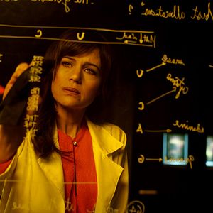 Bilder Elizabeth Harvest