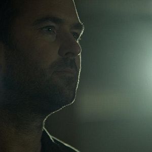 Bilder Sullivan Stapleton