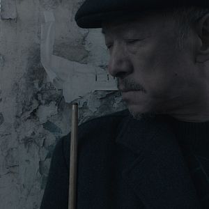 Bilder An Elephant Sitting Still