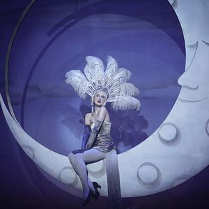 Bilder Andrea Riseborough