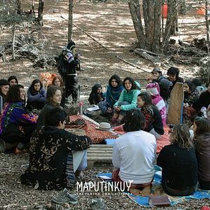 Bilder Maputinkuy, Encuentro con la Tierra