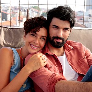 Bilder Bir Aşk İki Hayat