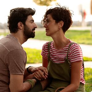 Bilder Bir Aşk İki Hayat