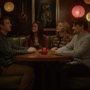 Bilder The Night Is Young