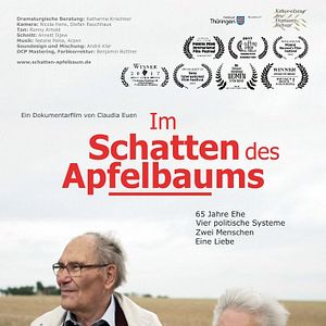 Bilder Im Schatten des Apfelbaums