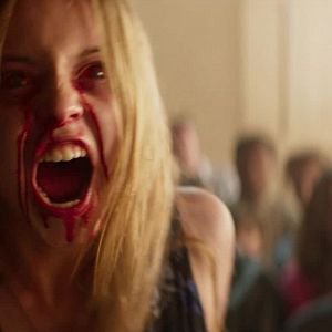 Bilder Along Came the Devil