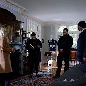 Bilder Sullivan Stapleton