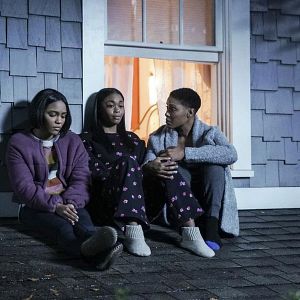 Bilder Black Lightning