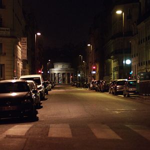 Bilder Un café sans musique c'est rare à Paris