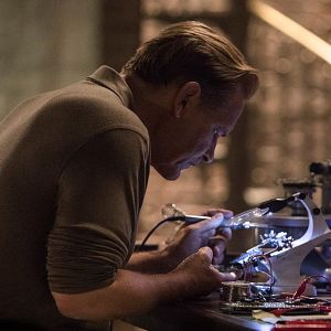 Bilder Black Lightning