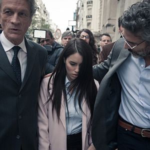 Bilder Verurteilt - Jeder hat etwas zu verbergen