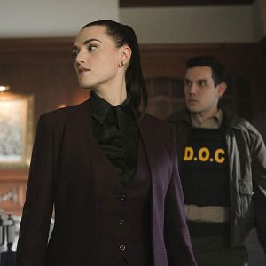 Bilder Katie McGrath