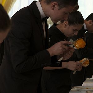 Bilder Les Petits Maîtres Du Grand Hôtel