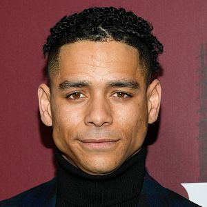 Bilder Charlie Barnett