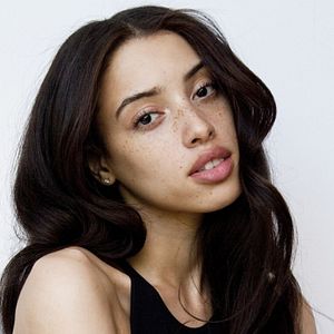 Bilder Khadijha Red Thunder