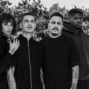 Bilder Amar é Para os Fortes