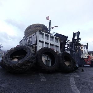 Bilder Blow It to Bits