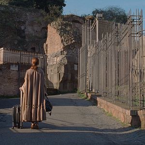 Bilder The Staggering Girl