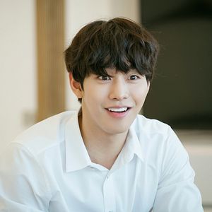Bilder Ahn Hyo-Seop