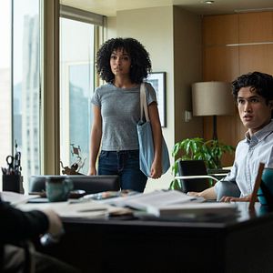 Bilder Charles Melton