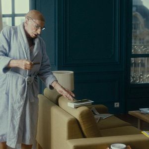 Bilder Mrs. Mills von nebenan