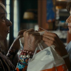 Bilder Mrs. Mills von nebenan