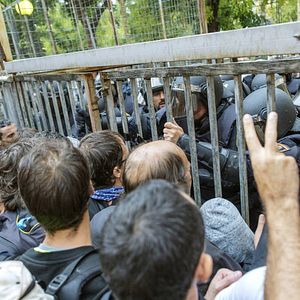 Bilder Avec Un Sourire, La Révolution !