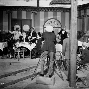 Bilder Der Mann mit den 1000 Gesichtern