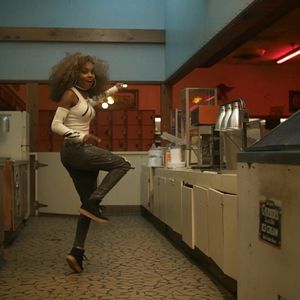 Bilder Lil' Buck: Real Swan