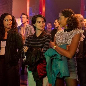 Bilder Diebische Elstern