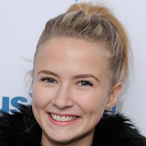 Bilder Eliza Bennett