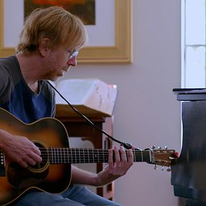 Bilder Between Me and My Mind