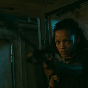 Bilder Dead in the Water