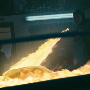 Bilder Dead in the Water