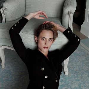 Bilder Nora Arnezeder