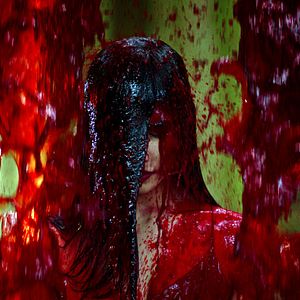 Bilder She's Just A Shadow