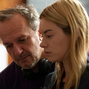 Bilder I Wish Someone Were Waiting for Me Somewhere