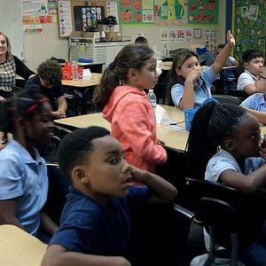 Bilder Happy, la Méditation à l'école