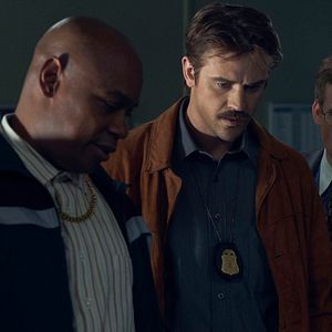 Bilder In The Shadow Of The Moon