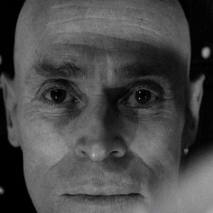 Bilder Babenco, Alguém Tem que Ouvir o Coração e Dizer: Parou